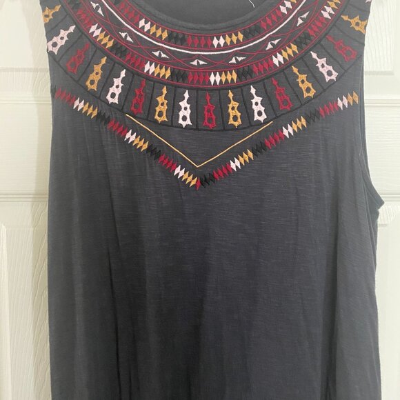 Sleeveless grey tunic - Picture 2 of 6